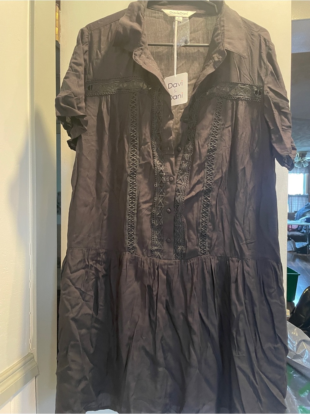 NWT Davi & Dani Black Lace-Trim Button Front Women's Dress size M